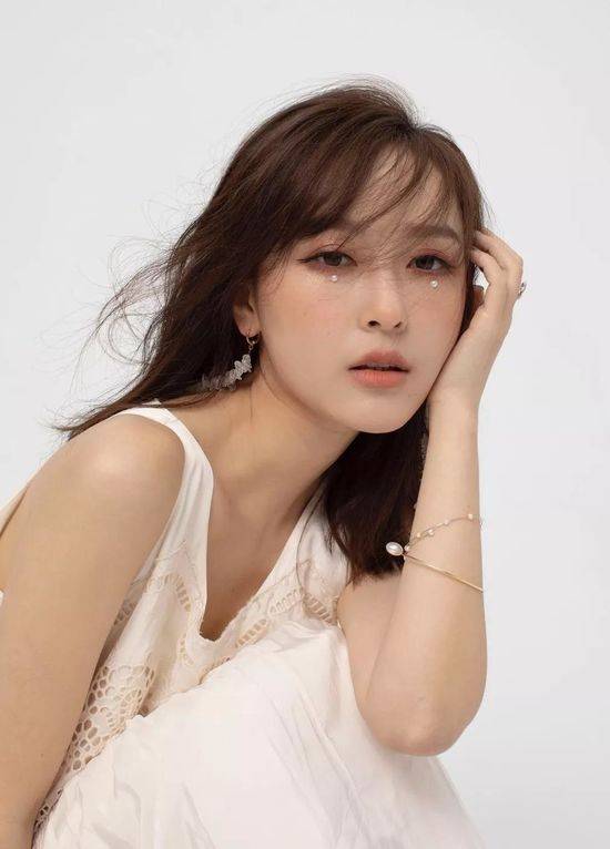 直播带货超预期20倍!于momo的网红生意经