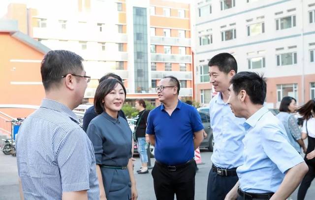 迎泽区区长李慧在我院进行实地调研