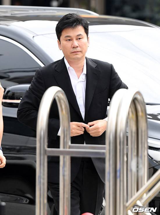 梁铉锡接受警方调查 称会如实向警方交代事实【组图】