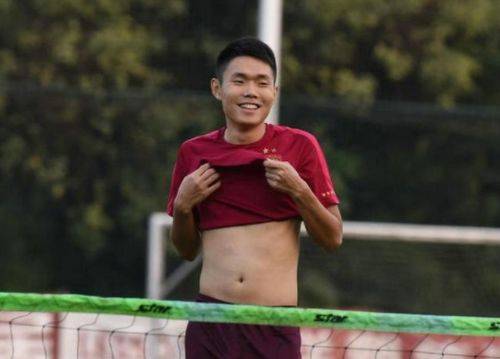 中国足球运动员肌肉图片