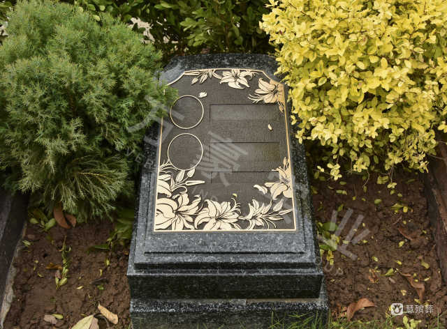 探秘 人文艺术墓碑到底什么样?