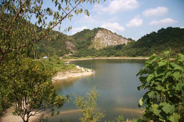 养肺的长沙北山丰梅湖山庄如世外桃源