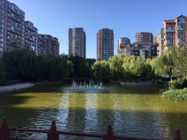 打卡《小欢喜》书香雅苑 竟是明星扎堆居住地,多部影视剧在此取景!
