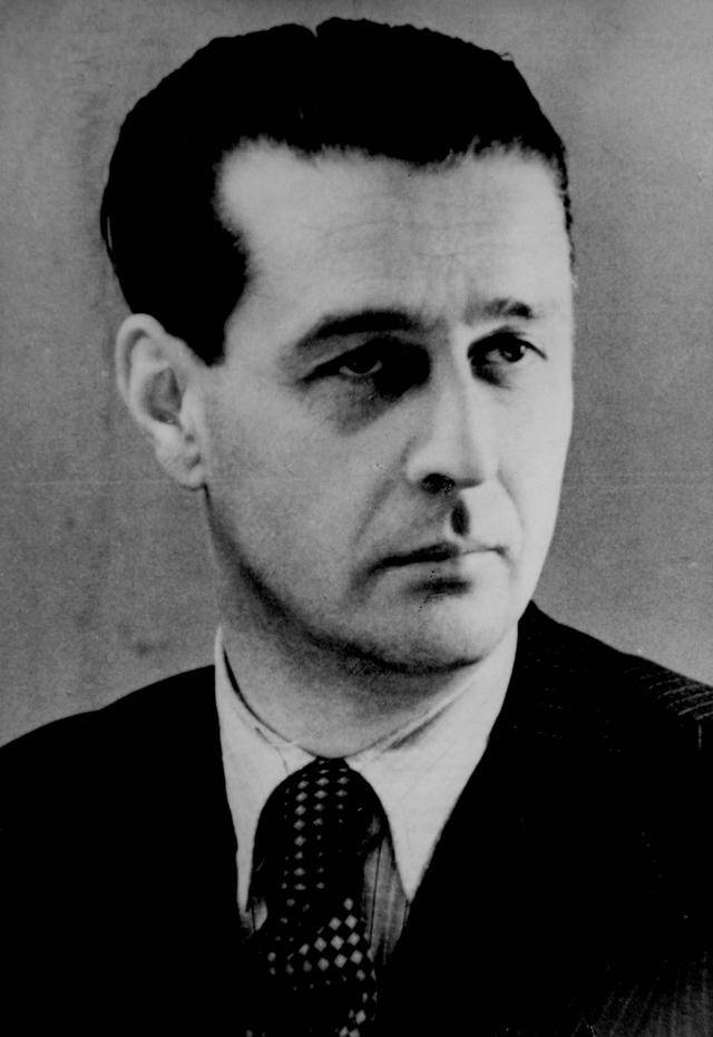 佩拉斯卡和布里斯:联手拯救10000名犹太人的前法西斯热血青年