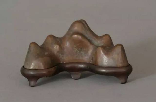 笔架：古代文人文房中的“六宝”_搜狐网