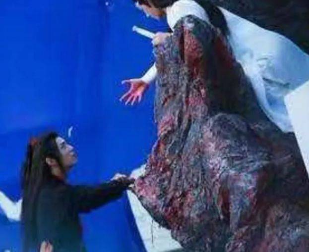 陈情令:魏无羡跳崖一幕是怎么拍的?