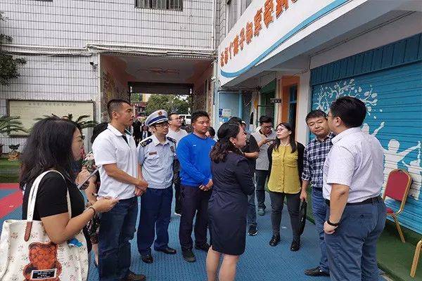 盘龙区副区长成钢带队调研学校秋季开学消防安全工作_手机搜狐网