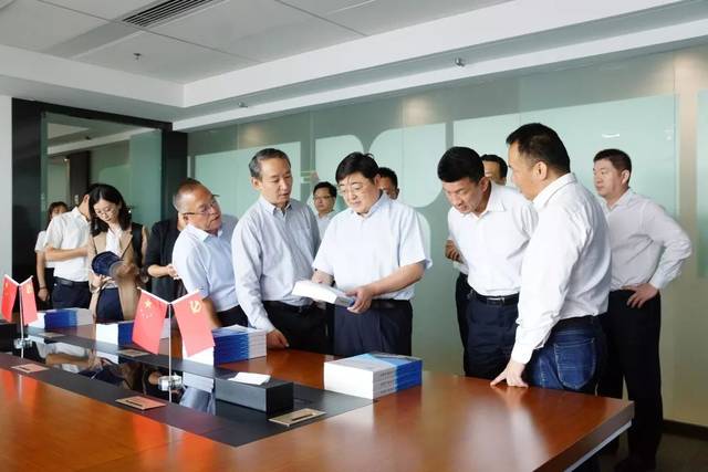 9月3日上午,中国铁路太原局集团有限公司党委书记,董事长程先东,总