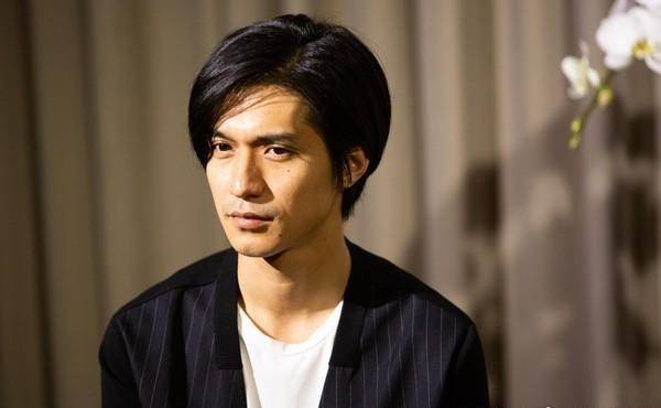 同时「关8」5团员横山裕,村上信五,丸山隆平,安田章大,大仓忠义联名