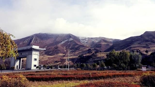 探寻南坪口岸历史,致敬坚守海关人_手机搜狐网