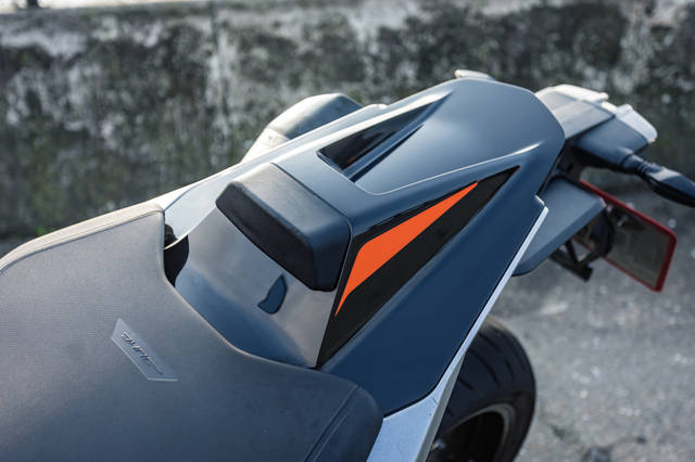 弯道手术刀ktm790duke深度测评