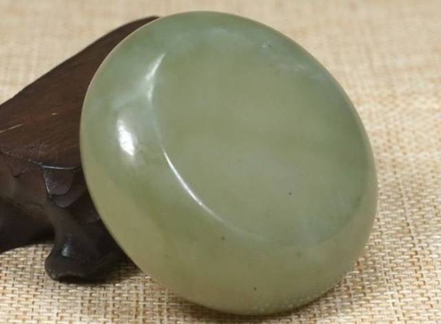 青玉