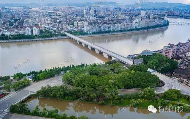东山大桥(连志城 摄)