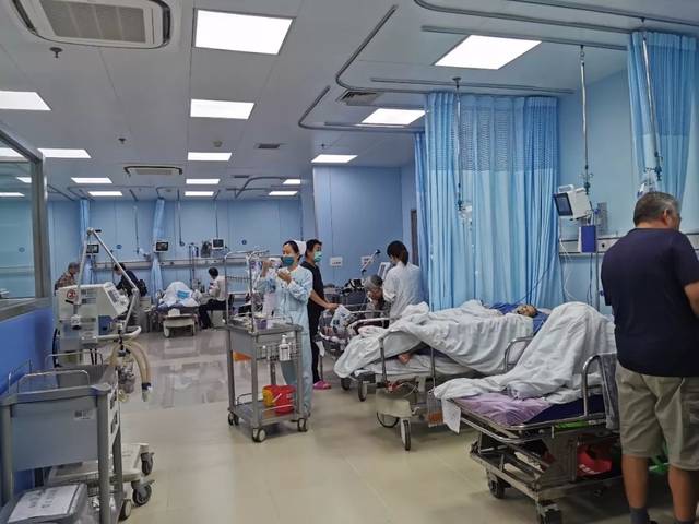 急救中心病房图片