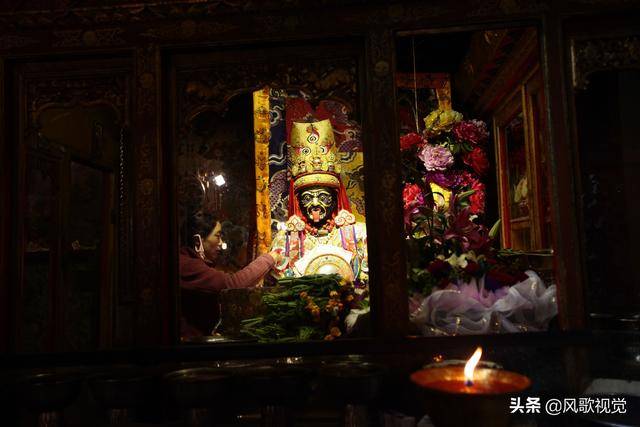 拉萨扎基寺: 西藏唯一的财神庙,据说很灵验