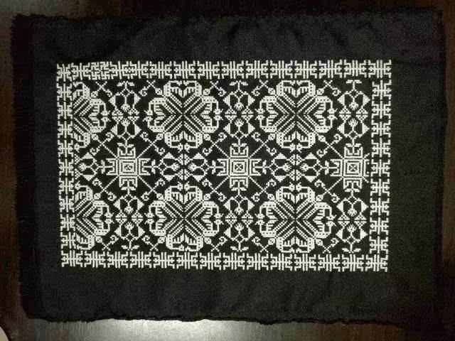 非遗解码丨挑花(花瑶挑花):清纱