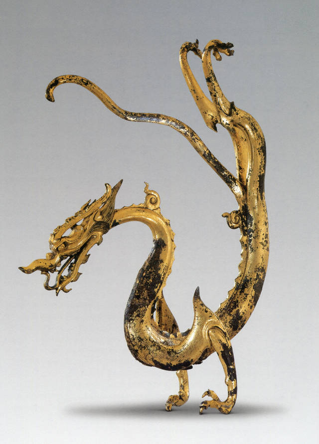 鎏金铁芯铜龙 唐 1975年西安市南草场坡出土 陕西历史博物馆藏