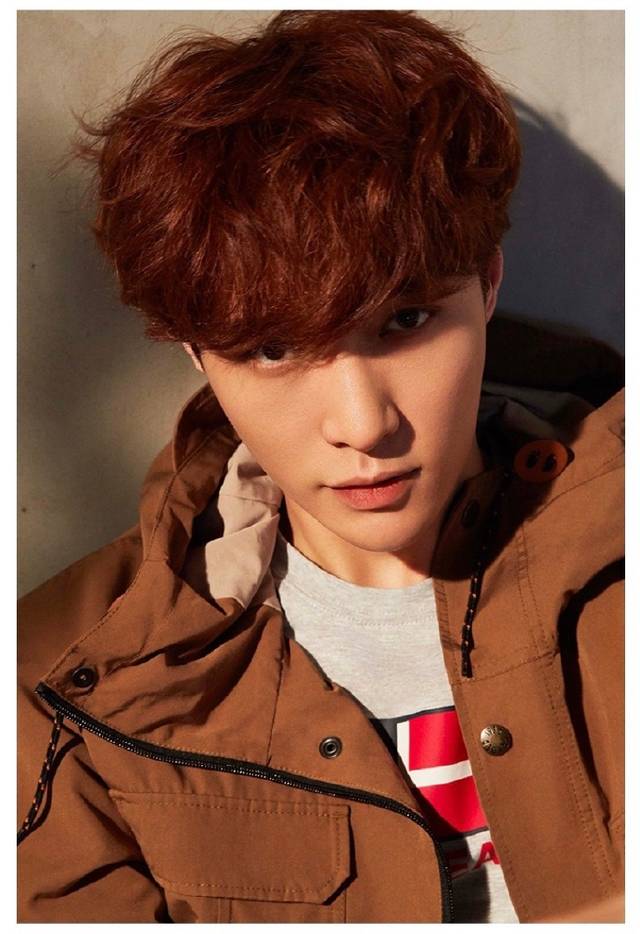 镜头表现能力越来越强 张艺兴h&m最新美照来袭!_手机搜狐网