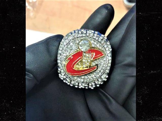 美海关查获28枚假冠军戒指,货源来自中国,当正品卖可售约55万