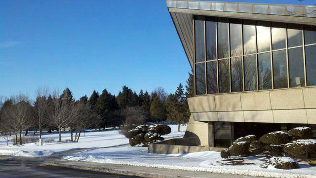 (图/美国公费留学罗克福德大学)而申请这个全额奖学金,就是特别针对