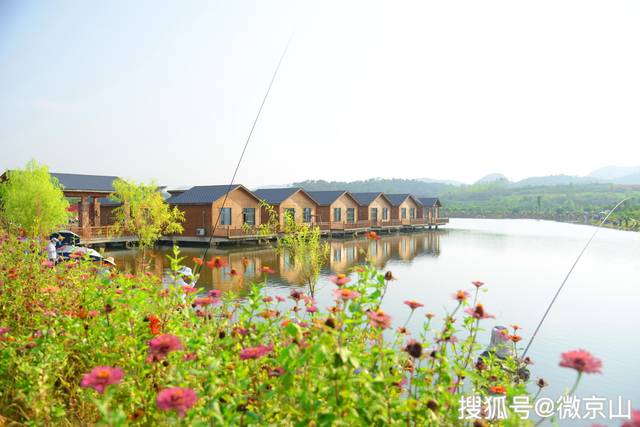 京山九龙湾休闲度假村垂钓摘枣住木屋品美食全新体验