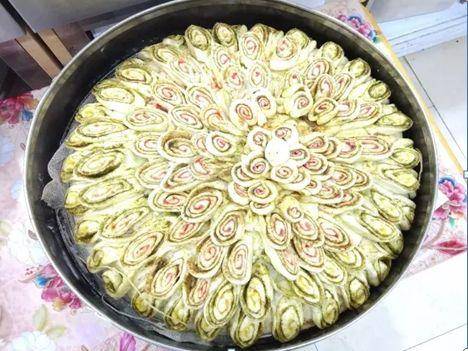 蒸系列山丹馍馍食材使用本地小麦粉,井水(祁连山雪水),胡麻油或马场