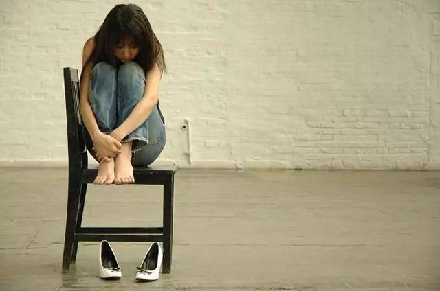 原创女孩失踪12年捡垃圾过活:这件事告诉我们, 安全感对孩子多重要