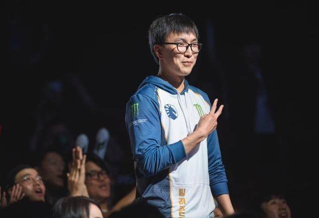 lol职业联赛至今还留着的老选手不多,大师兄就是其中的一位,早年间大