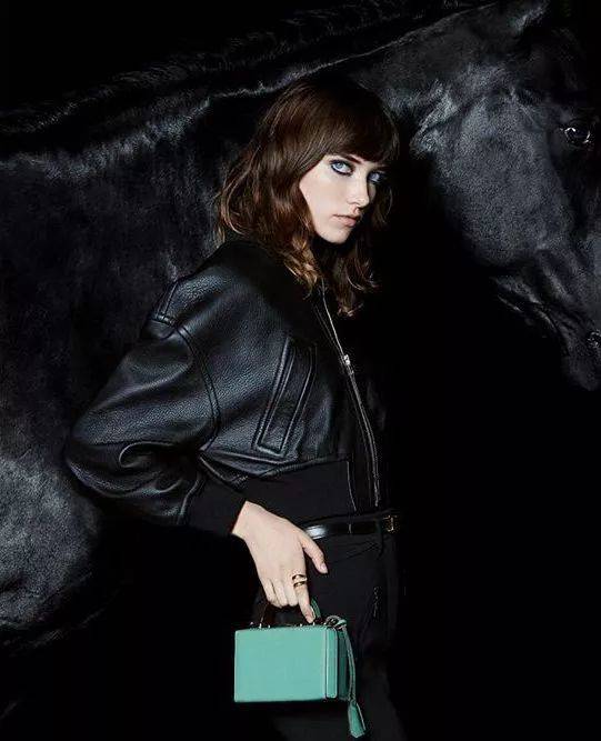 你以为摩纳哥王妃gracekelly只带火了一个爱马仕kellybag