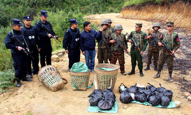 云南保山边境管理支队破获一起特大万克毒品案缴毒825公斤