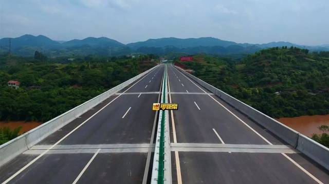 江大道 将成为宜宾最美生态景观大道 宜宾人民到南部新区 上高速也只