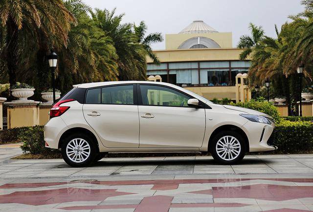 10万入手无压力,自驾游,代步两不误,这些合资两厢车适合年轻人