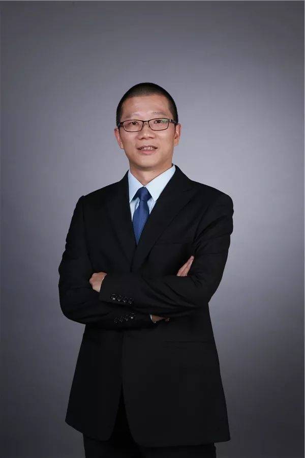 热烈祝贺格衡董事长吴青当选深圳市不动产估价协会第五届轮值会长