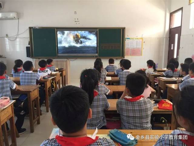 【三中校区"远离战争珍爱和平 金乡县实验小学教育集团三中校区