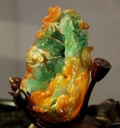 翡翠是玉中最好的也就可以说成是玉中的君子