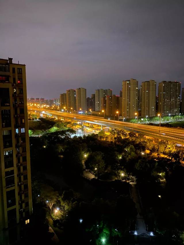 iphone11全新夜景模式样张实拍对比