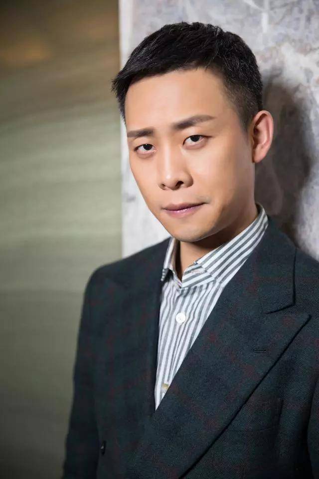 《钢铁年代》;与潘虹,张歆艺主演的电视剧《新上门女婿》;与陈思成