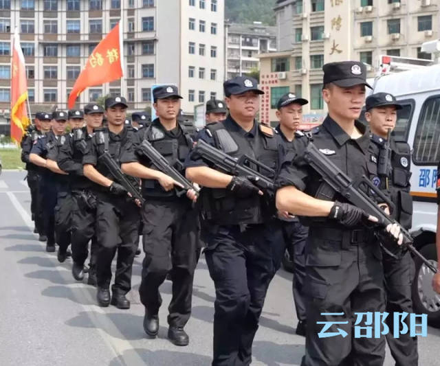 践行新使命 忠诚保大庆丨邵阳猎豹突击队毅然"亮剑"