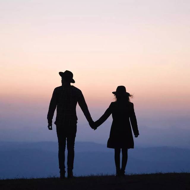 摄影| 在最美的地方留下背影