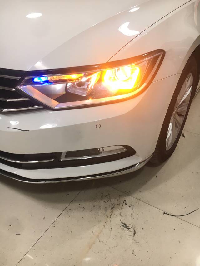 镇江改灯 迈腾b8大灯升级led双光透镜 豪华版双色日行灯