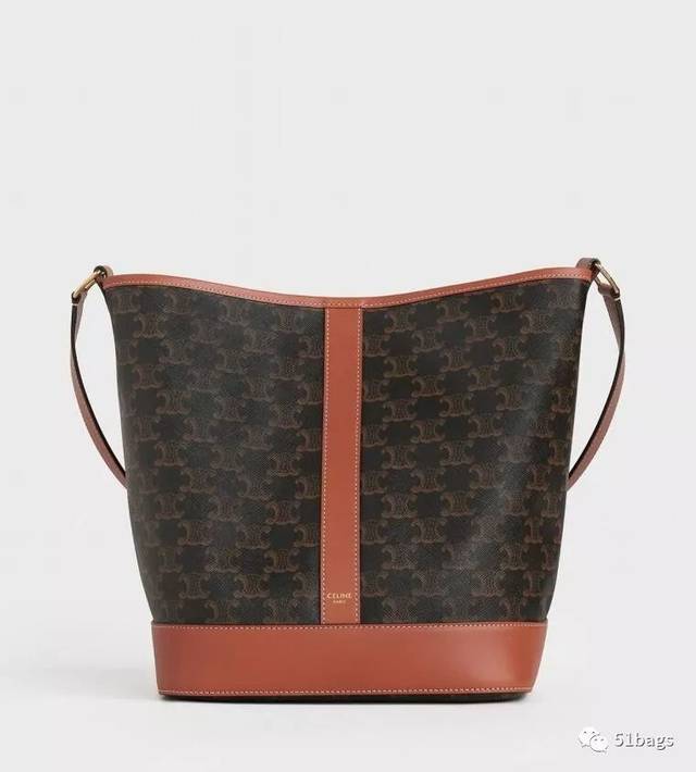 时尚celine重新推出全新triomphe老花系列白色logo的托特包已经缺货