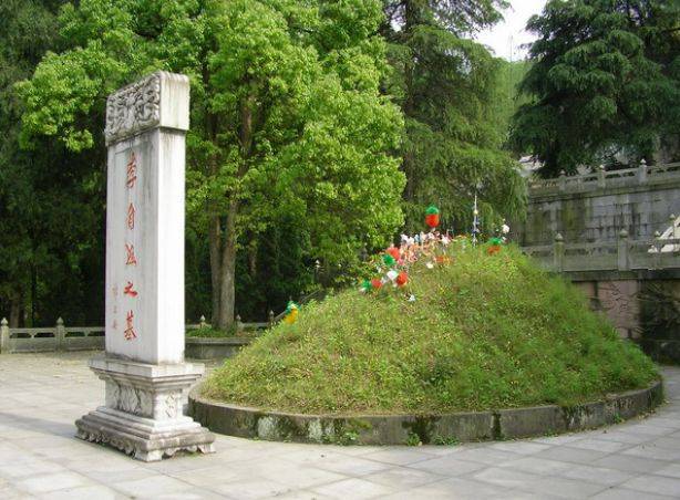 10天以后,五月初二,多尔衮进入了北京城.