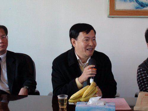 今天小编就来介绍下广州首富冯小华.