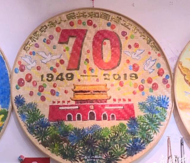 好乖宁远创意簸箕画深深爱国情