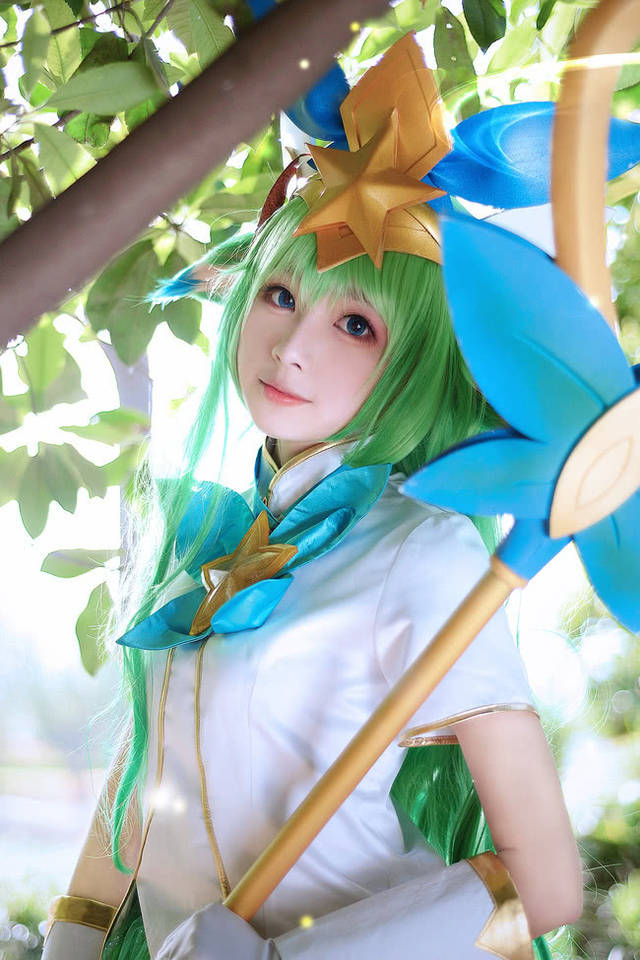 英雄联盟,仙灵女巫璐璐cosplay