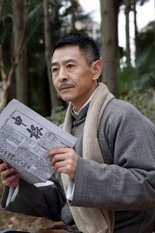 郭晓峰伪装者黎叔一眼万年你便走进了我的视线