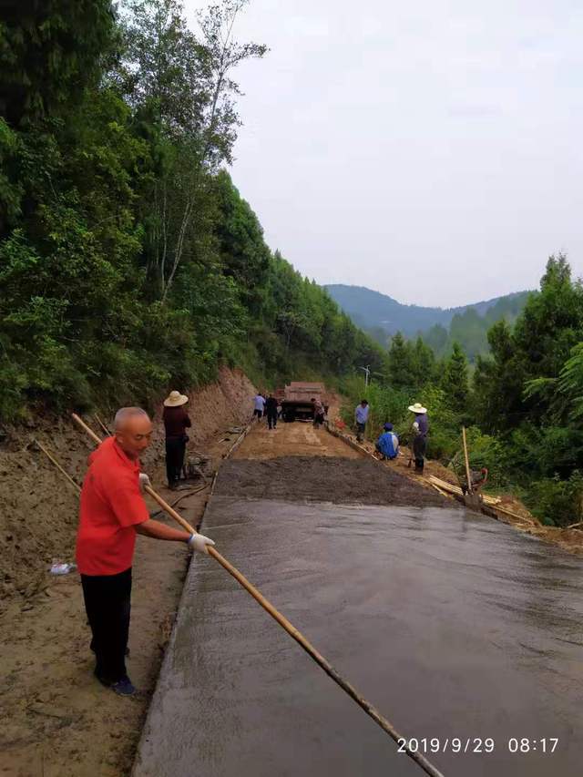 祥龙乡产业路硬化施工西充县人民政府