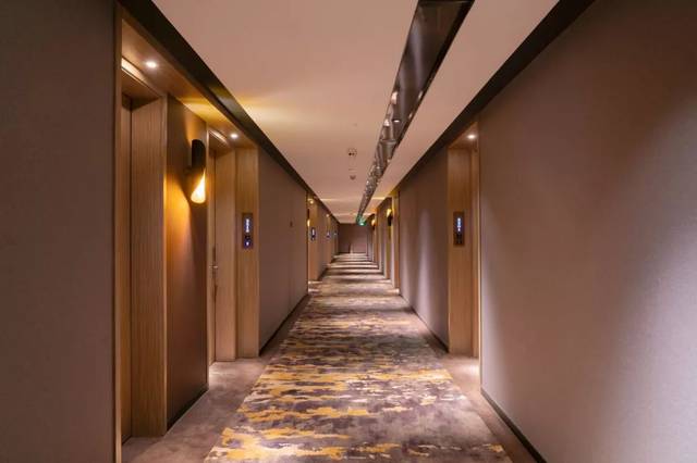 深度揭秘沙井博客格兰云天国际酒店"星级客房 海鲜自助餐",150 道硬菜