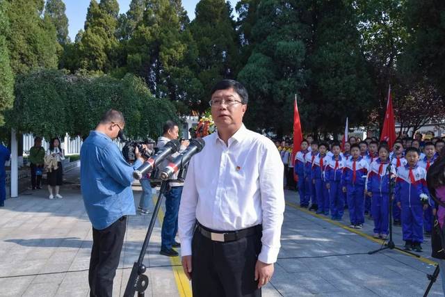 市领导胡晓刚,原健,张志刚,李培安,霍晋斌,郜红宁,张晋文,李晋楚,焦