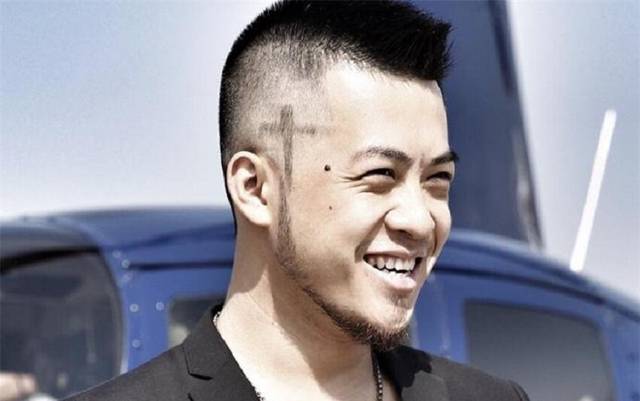 大壮新单曲《家是中国》震撼发布,用最深情向祖国表白!_搜狐网